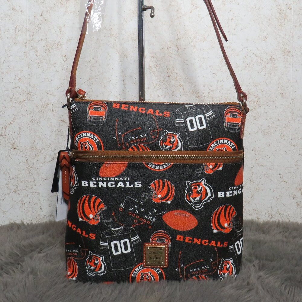 Dooney & Bourke NFL Cincinnati Bengals Crossbody (Black)